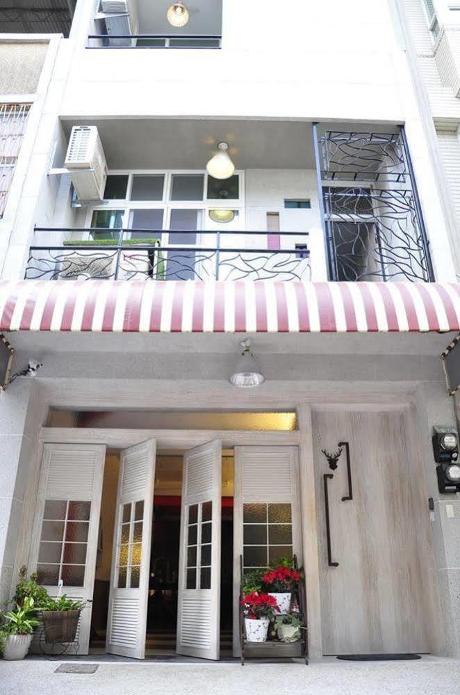 Dearhouse Apartment Tainan Exterior photo